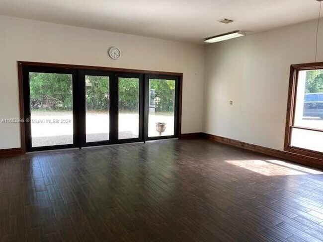 Building Photo - 4450 S Jog Rd