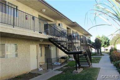 Building Photo - 415 Pomelo Ave
