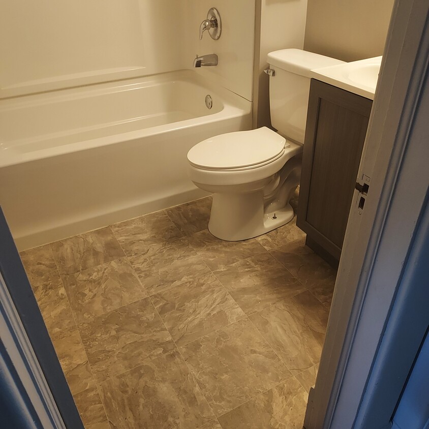 Bathroom - 1426 E St