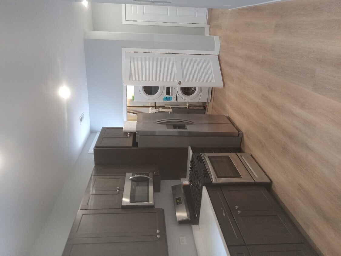 Foto del edificio - 3550 W 13th Pl