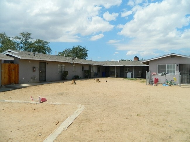 Building Photo - 13341 Navajo Rd