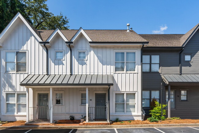 Building Photo - 1516 Howell Mill Rd NW