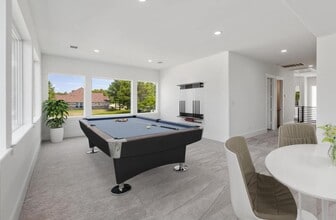 Building Photo - 114 Bentwood Dr