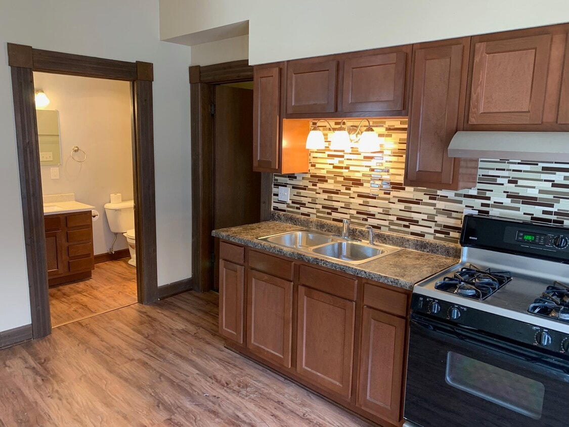Large Kitchen - 2597 N Murray Ave