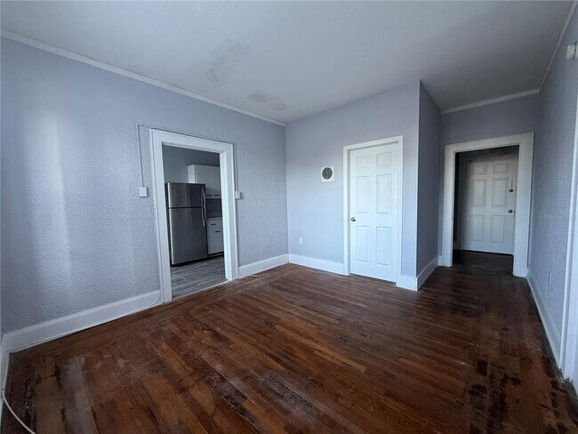 Foto del edificio - 730 W Central Ave