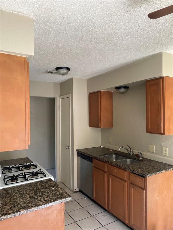 Foto del edificio - 4704 Lambs Ln