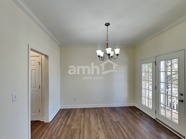 Foto del edificio - 2659 Hansford Dr