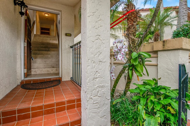 Foto del edificio - 7888 La Mirada Dr