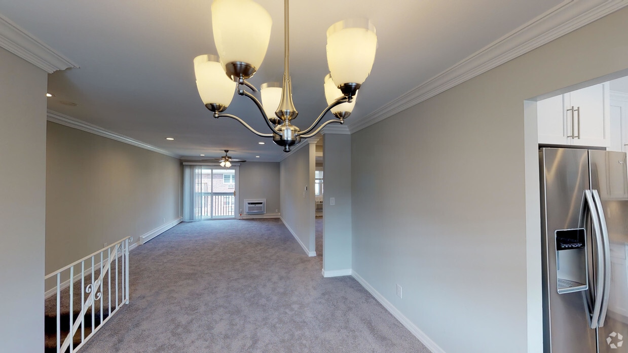 Photo - Fairfield Courtyard at Bayport Apartments