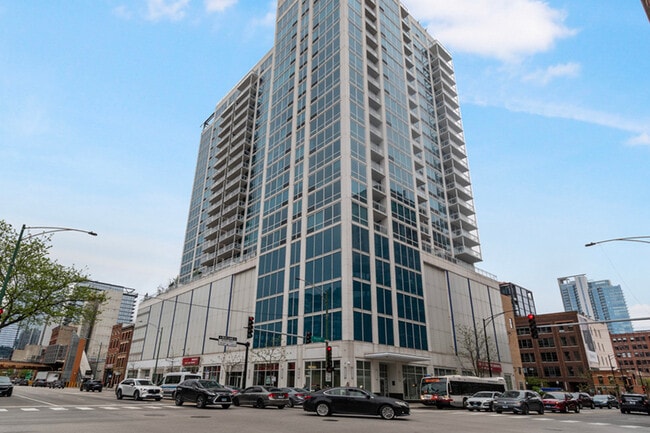 Building Photo - 757 N Orleans St