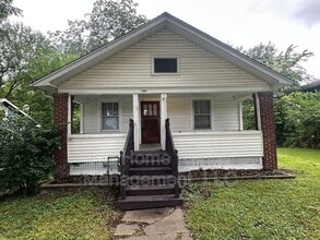 Building Photo - 1908 S Overton Ave