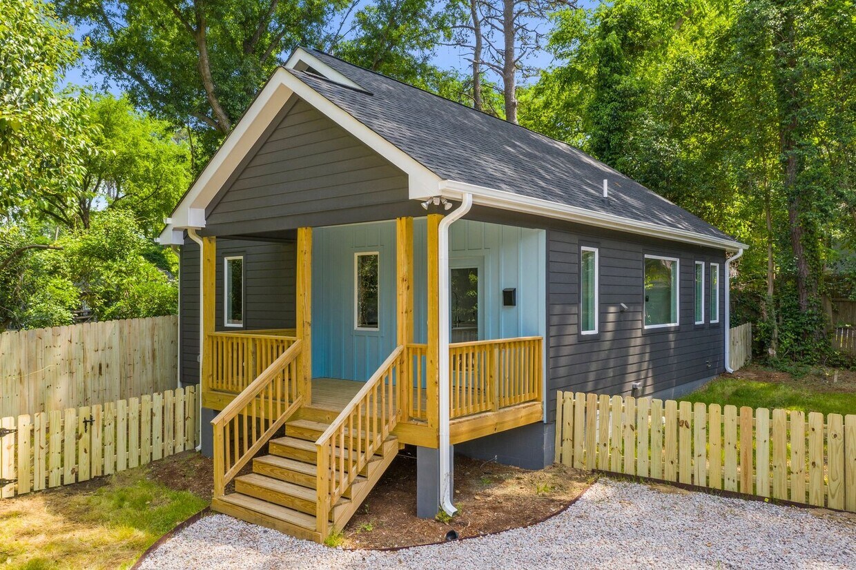 Modern and Gorgeous!! 2 Bedroom, 1 Bath, ... - Modern and Gorgeous!!  2 Bedroom, 1 Bath, ...