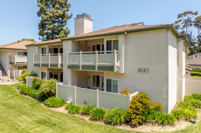 Building Photo - La Jolla Terrace