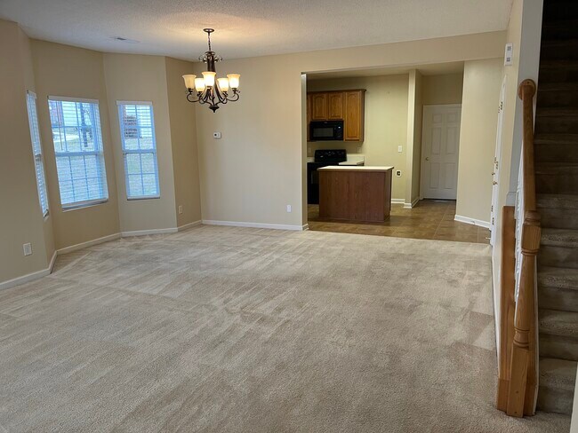 Living Space - 502 Brittany Way