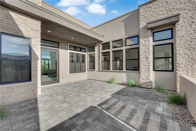 Foto del edificio - 4792 Outlook Peak St