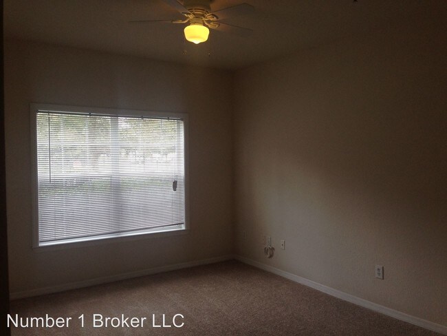 Building Photo - 3611 CONROY Rd