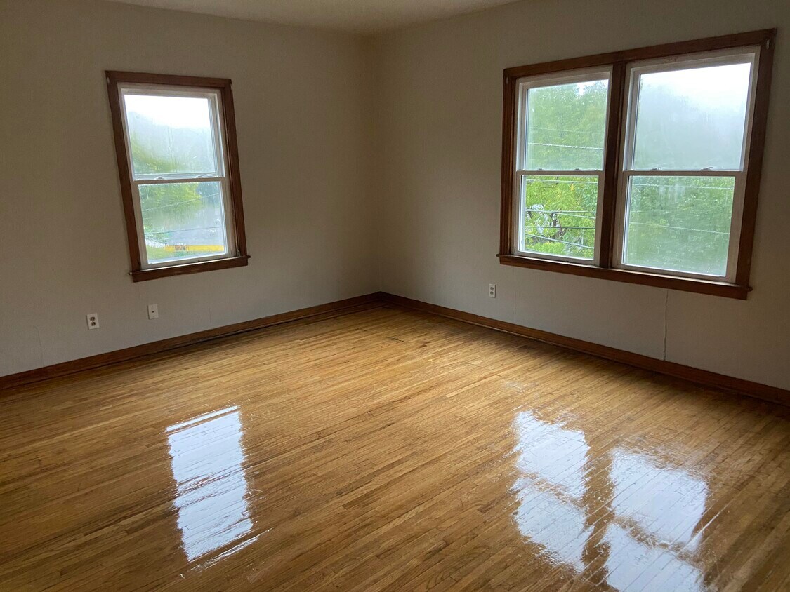 Foto principal - 711 28th St