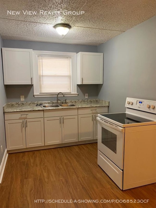 Photo - 112 Sylvania Ave Apartment