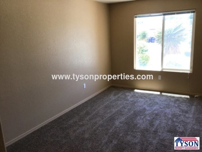 Building Photo - 8935 Meadow Lake Pl NW