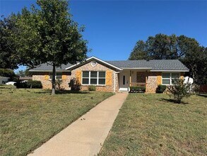 Building Photo - 1144 Harrison Ln