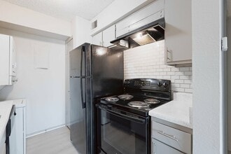 Building Photo - Taylor Commons