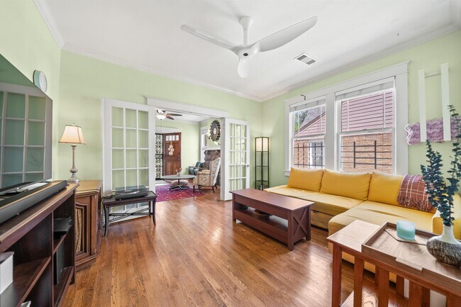 Foto del edificio - 670 Maury St