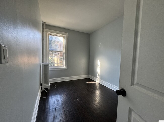 Foto del edificio - 211 Grant Ave