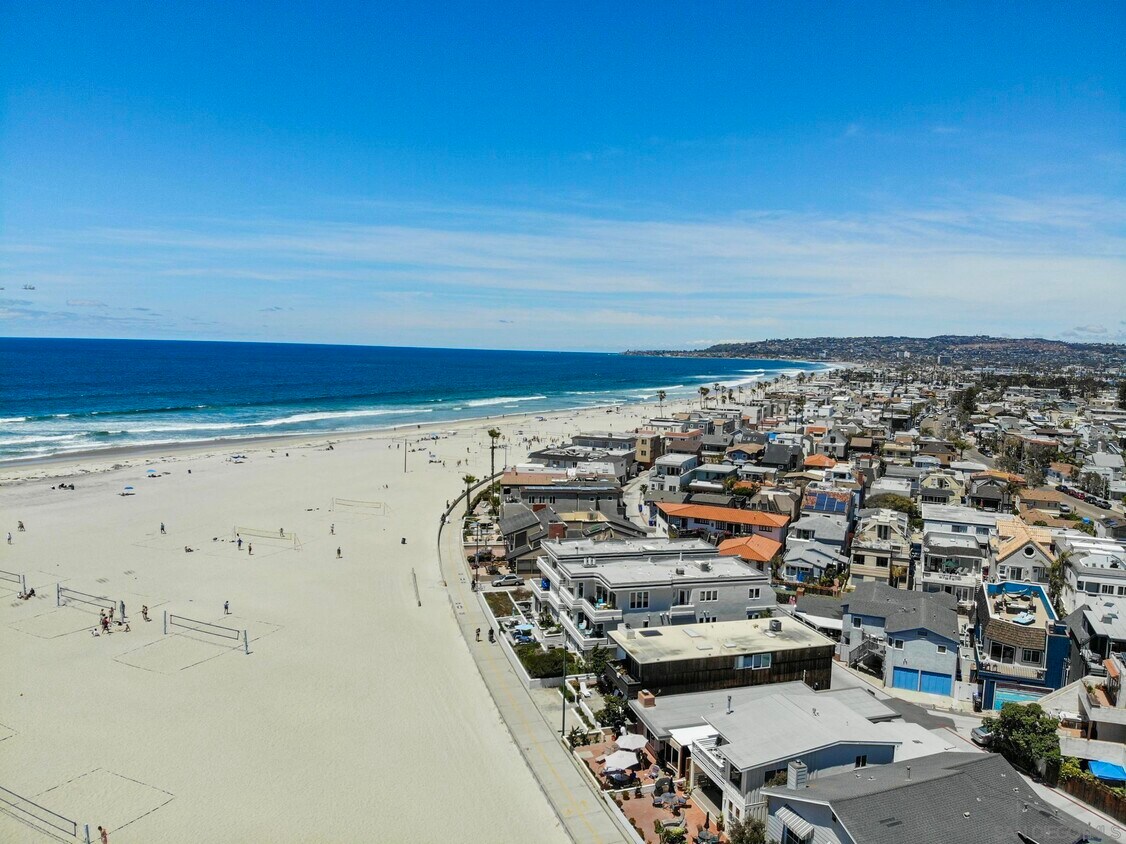 Foto principal - 2689 Ocean Front Walk