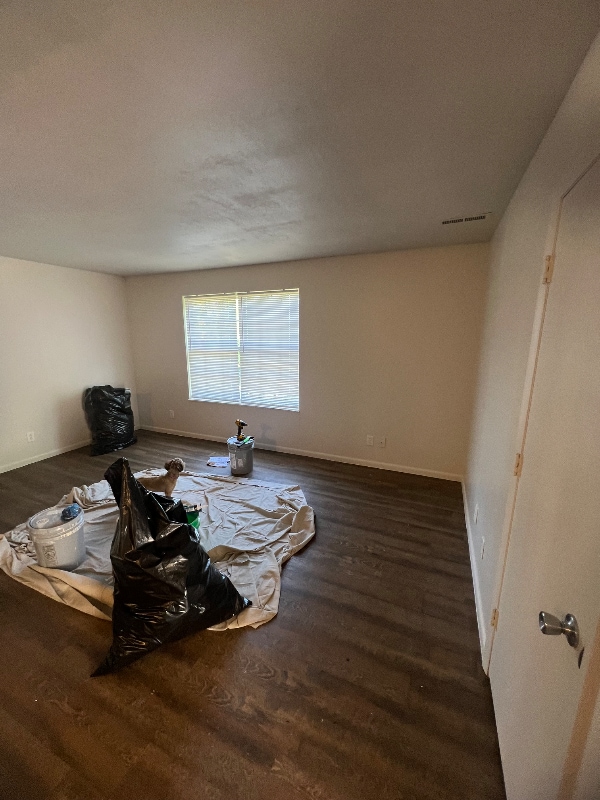 Building Photo - 184 Oak Hill Est