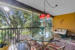 Building Photo - 8085 Celeste Dr