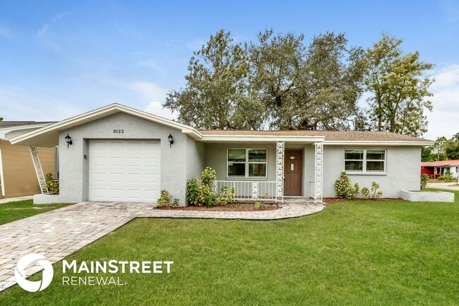 Building Photo - 3022 Brompton Dr