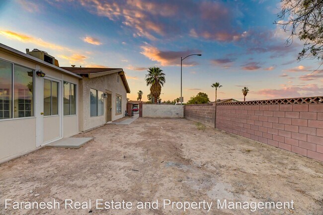 Building Photo - 2 br, 2 bath House - 4649 Via Torino