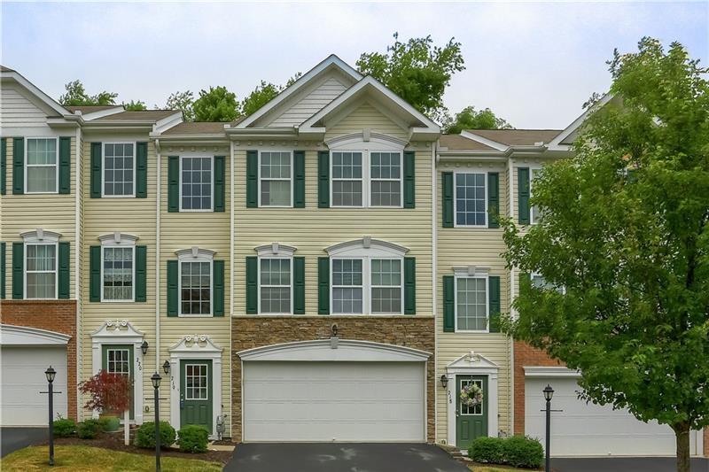 Primary Photo - 219 Grace Manor Dr