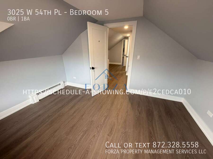 Building Photo - 3025 W 54th Pl