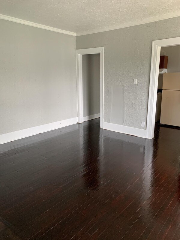 Foto del edificio - 501 W Norman Ave