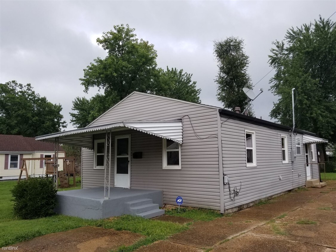 Primary Photo - 2 br, 1 bath House - 3322 W Tennyson Ave
