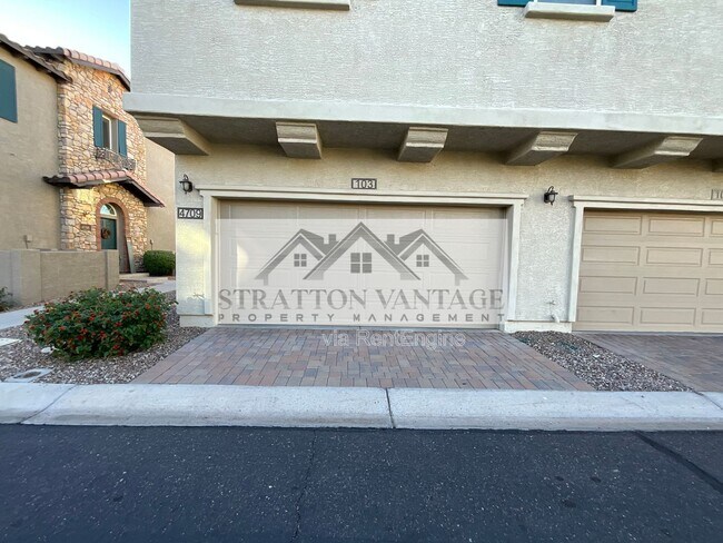 Building Photo - 4709 E Portola Valley Dr