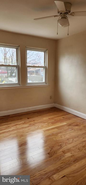 Foto del edificio - 311 Old Riverside Rd