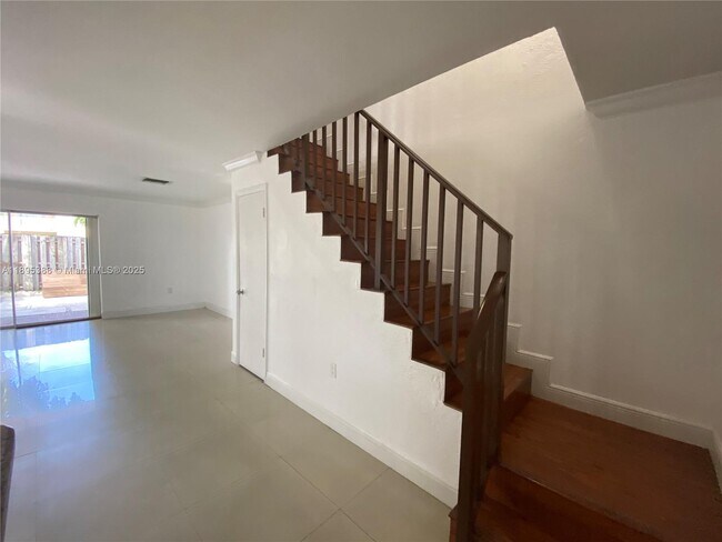 Foto del edificio - 8405 SW 137th Ave