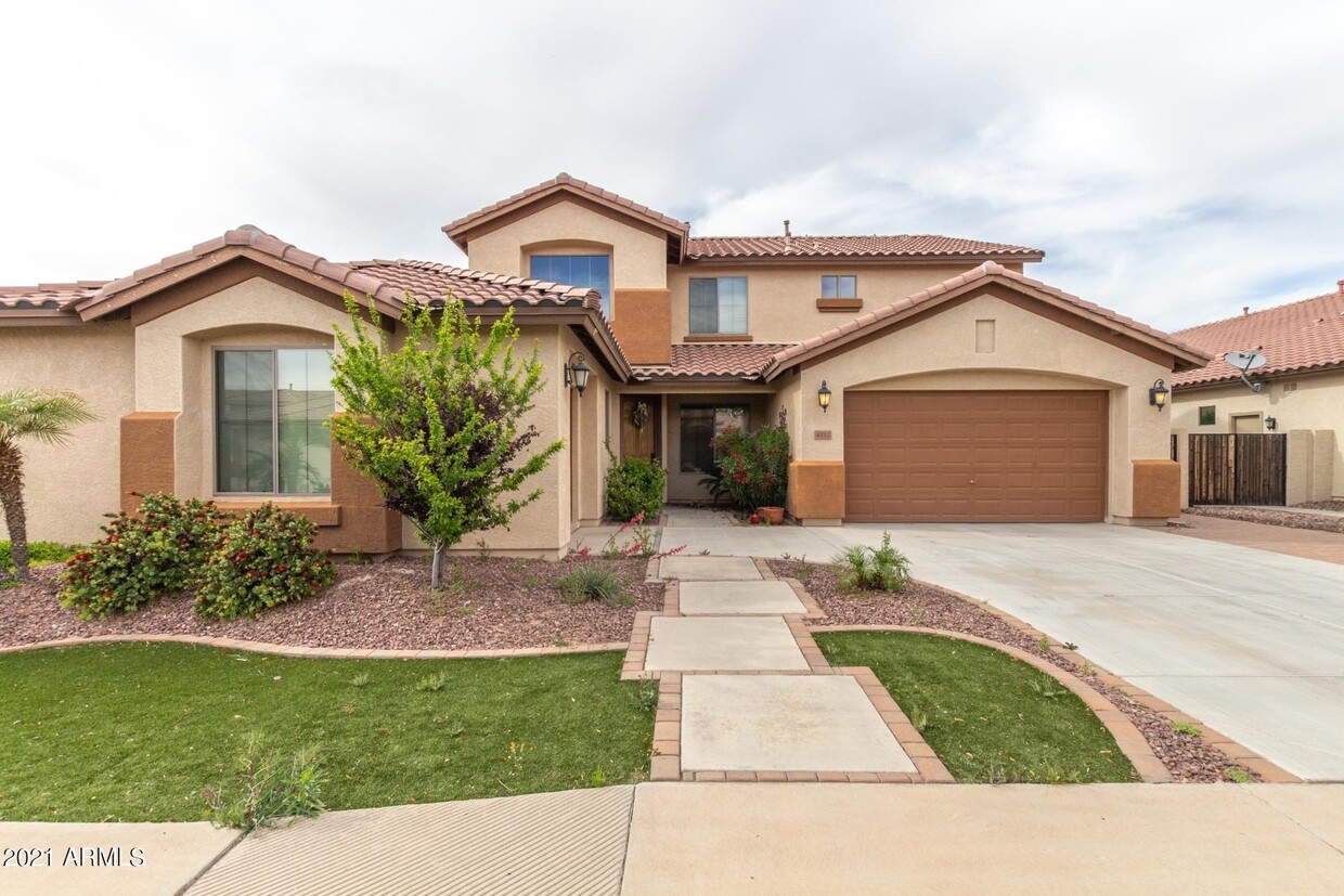 Primary Photo - 4112 E Saraband Way