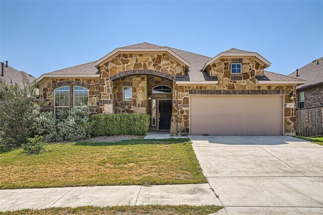 Building Photo - 213 Blue Waterleaf Ln