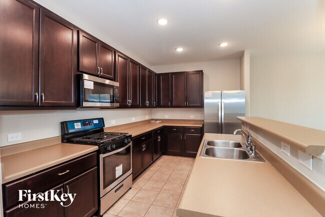 Building Photo - 9935 Yanet Grove Ln