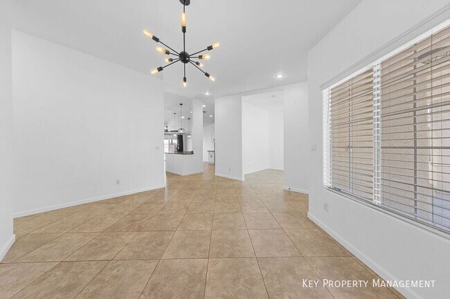 Building Photo - 504 Palegold St