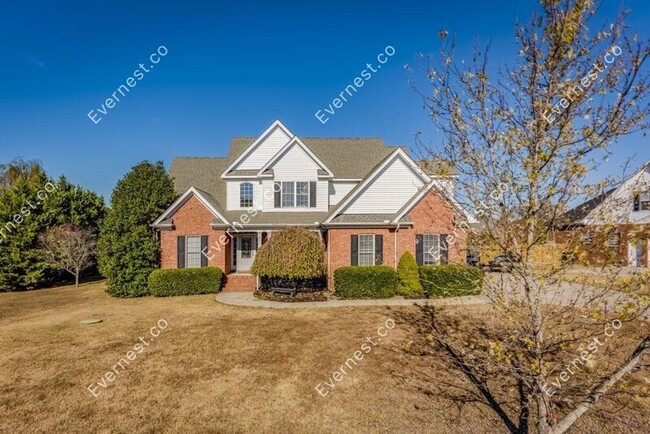 Building Photo - 1011 Farmhouse Rd