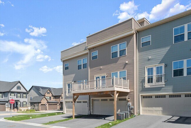 Foto del edificio - 6072 Fallfish Ct