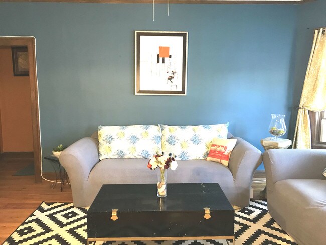Foto del edificio - 549 W Addison St