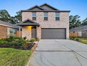 Building Photo - 3054 Mallorca Dr