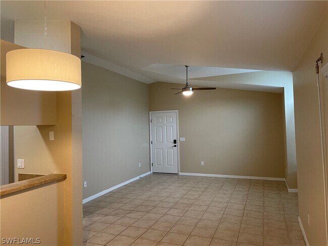 Foto del edificio - 13241 Whitehaven Ln