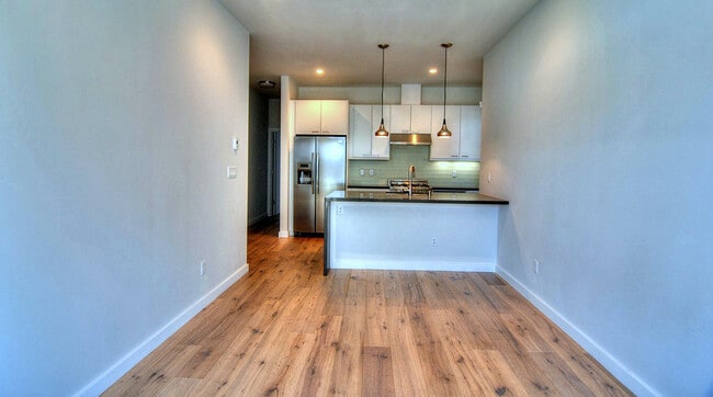 Photo - 1375 Minna St Apartment