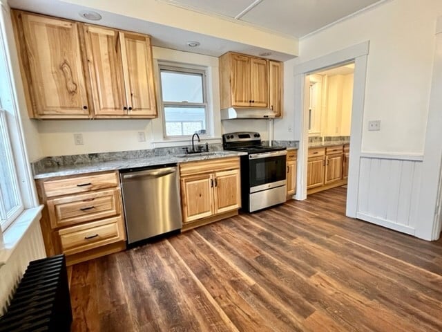 Kitchen - 692 Main St